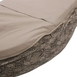 M&uuml;sli By Green Cotton Giraffe Baby Nest Seed -Ergobaby store unnamed file 1044