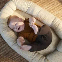 Filibabba Babynest - Breezy Harmony Tender Green Breezy Harmony Tender Green -Ergobaby store unnamed file 1272