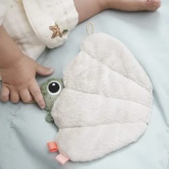 Done By Deer Sanseleget&aelig;ppe Sea Friends Farve Mix Farve Mix -Ergobaby store unnamed file 2116