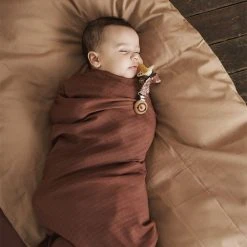 M&uuml;sli By Green Cotton Muslin Wrap 2-pack Rose Wood -Ergobaby store unnamed file 2958